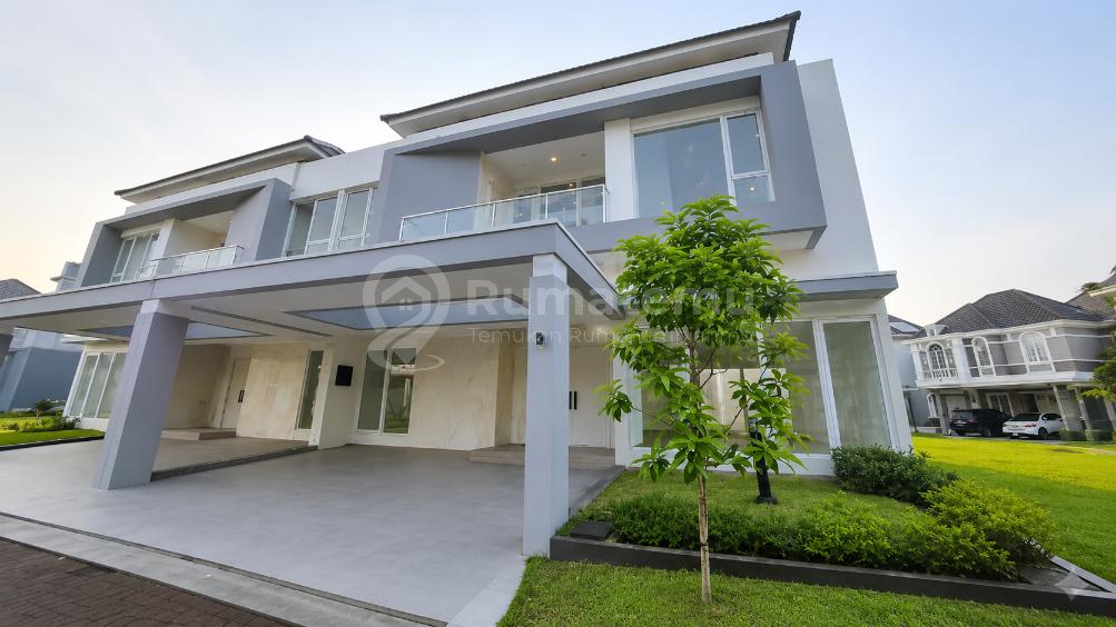 Rumah 2 lantai master bed end to end lebar 12 meter minimalis modern KPR Semua Bank siap huni Gading Serpong