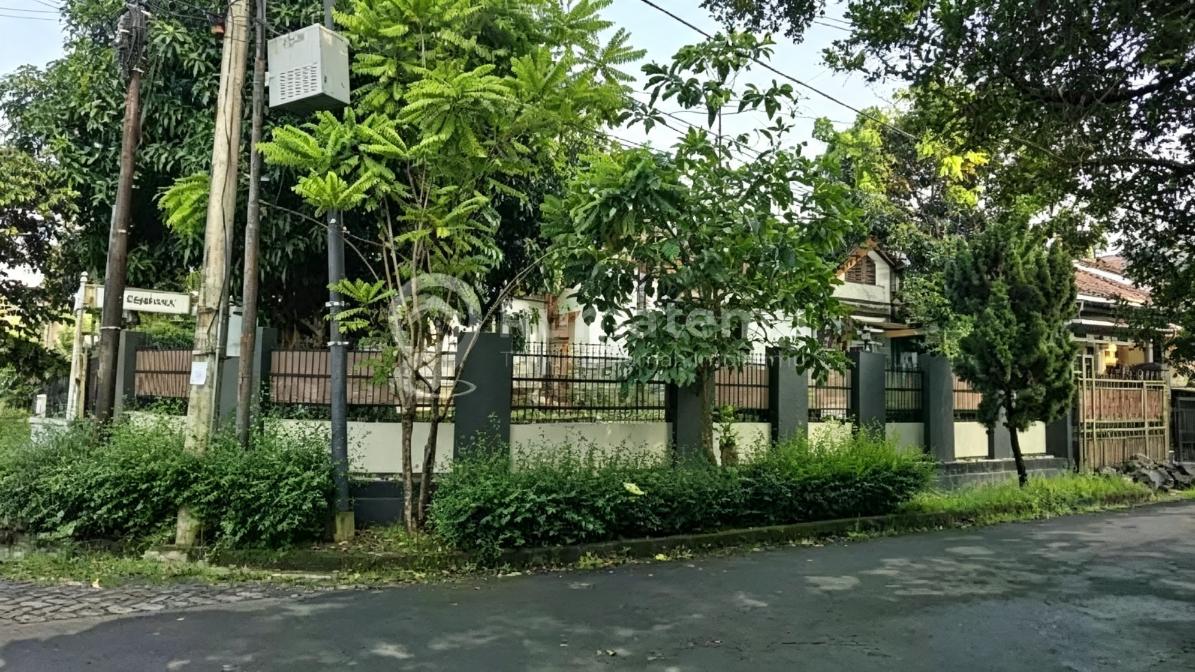 Dijual Rumah Luas Kavling di Bsd Griya Loka-2 SHM