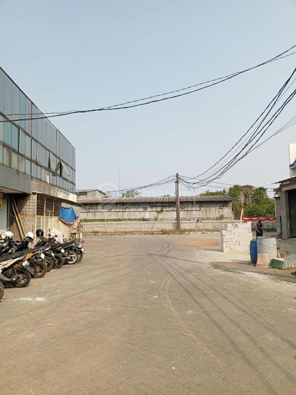 Dijual atau Disewakan Ruko Kutajaya di Jalan Raya Pasar Kemis