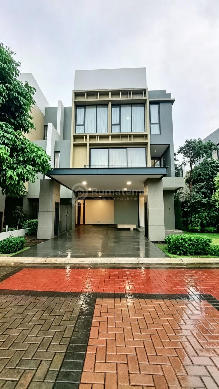 Rumah 3 lantai cluster premium sisa 10 unit aja Enchante BSD City