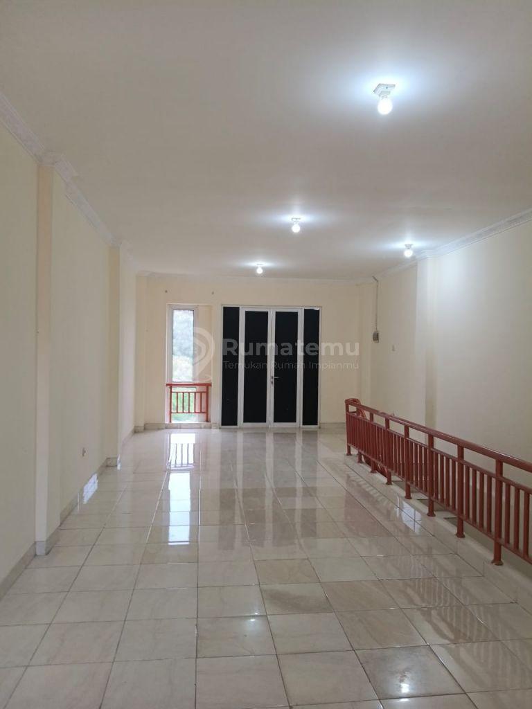 Dijual atau DiSewakan Ruko Hawai di City Resort