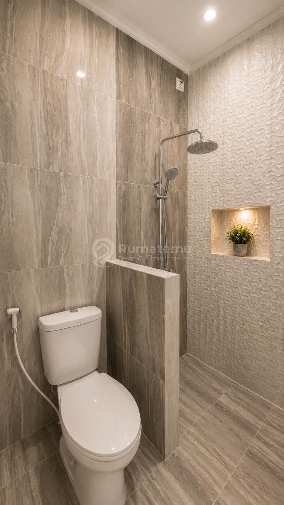 RUMAH JOGLO BANGUNAN BARU DESIGN MODERN AMERIKA KLASIK JAKARTA BARAT