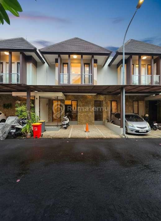 Rumah Terawat Dalam Twonhouse Di Condet Jakarta Timur 