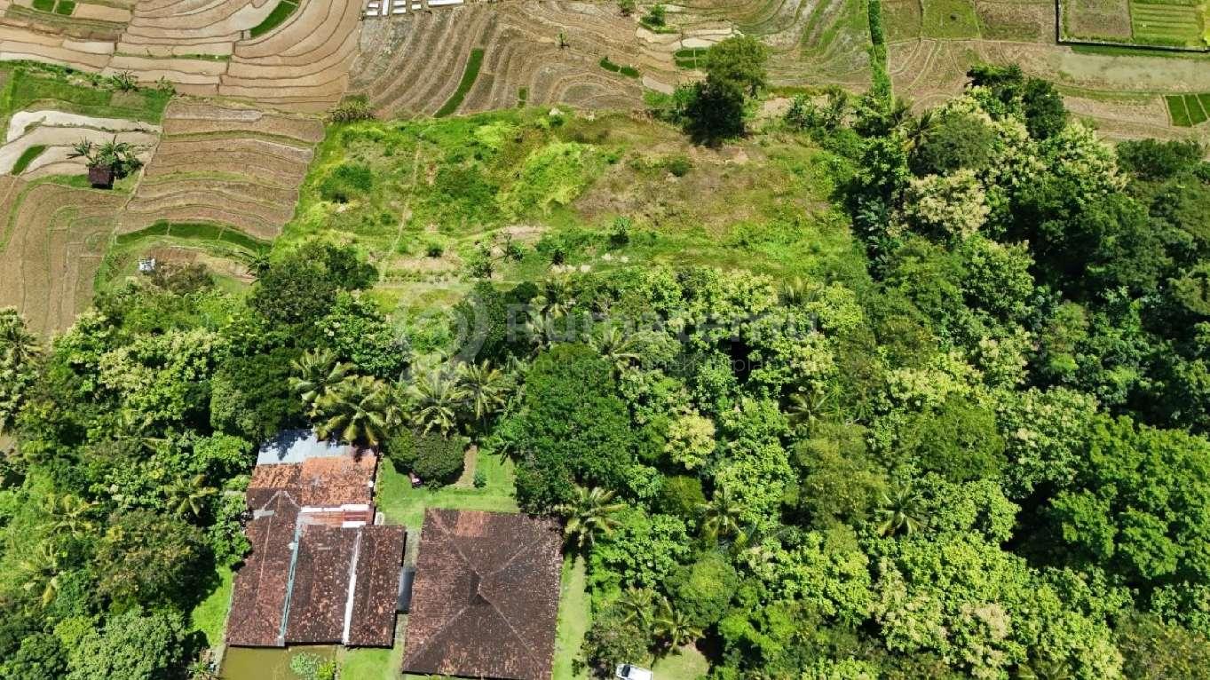 Villa Nanggulan Dekat Exit Tol Sentolo SHM PBG Lingkungan Asri View Bukit