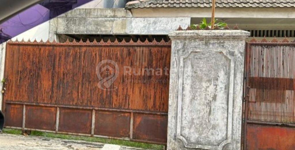 RUMAH DIJUAL HITUNG TANAH DAERAH KEBAYORAN BARU