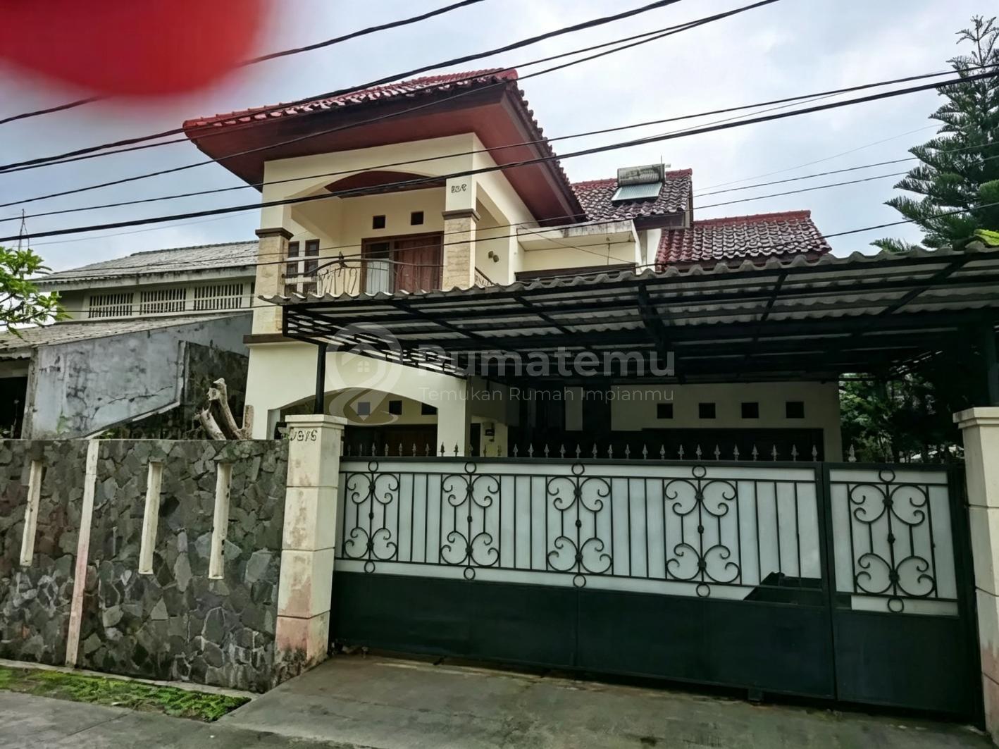 Di Jual Rumah Hook 2 Lantai Siap Huni di Jl. H. Sa'aba, Komp Minagapura Joglo Jakarta Barat