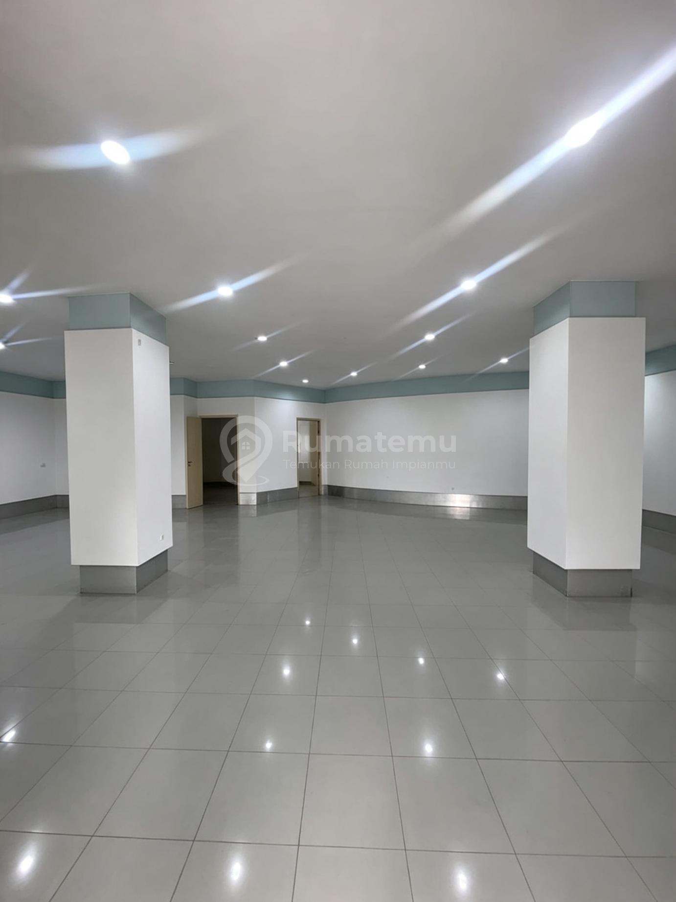 Ruko Puri Kencana Gandeng 3 - LANGKA - Lt.1 & Lt.3 Sudah PLONG