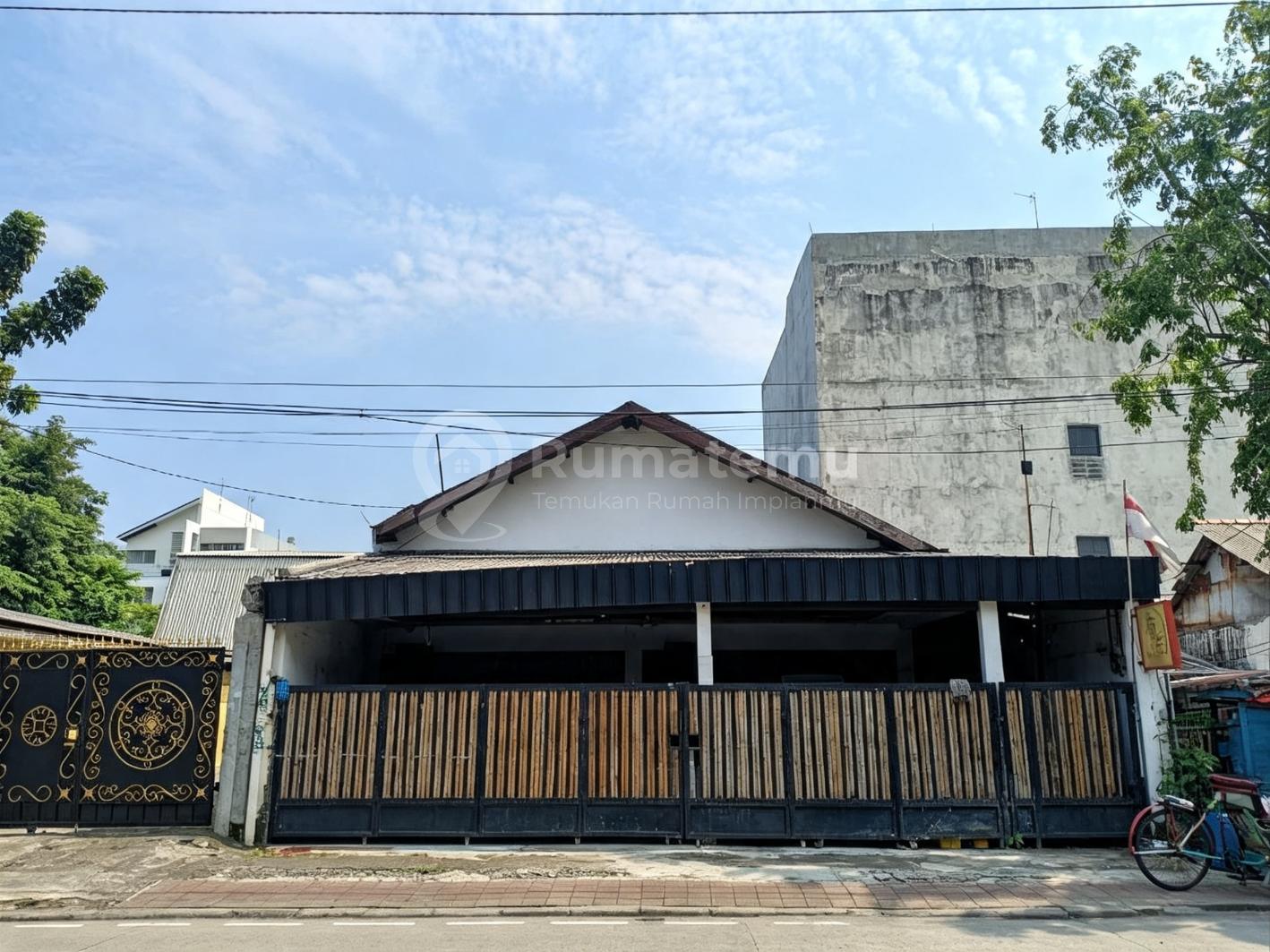 Dijual rumah ex resto Zona komersil di Kebon Bawang, Tanjung Priok, Jakarta
