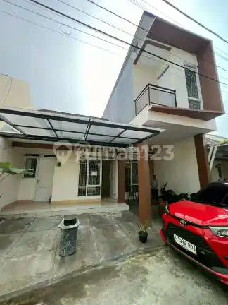 Rumah Bagus Dalam Komplek di Jatimurni Bekasi