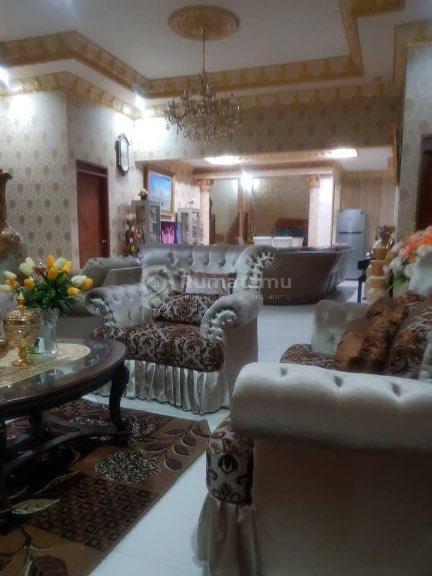 DIJUAL RUMAH 2 LANTAI ASRI DI SETRA DAGO ANTAPANI BANDUNG