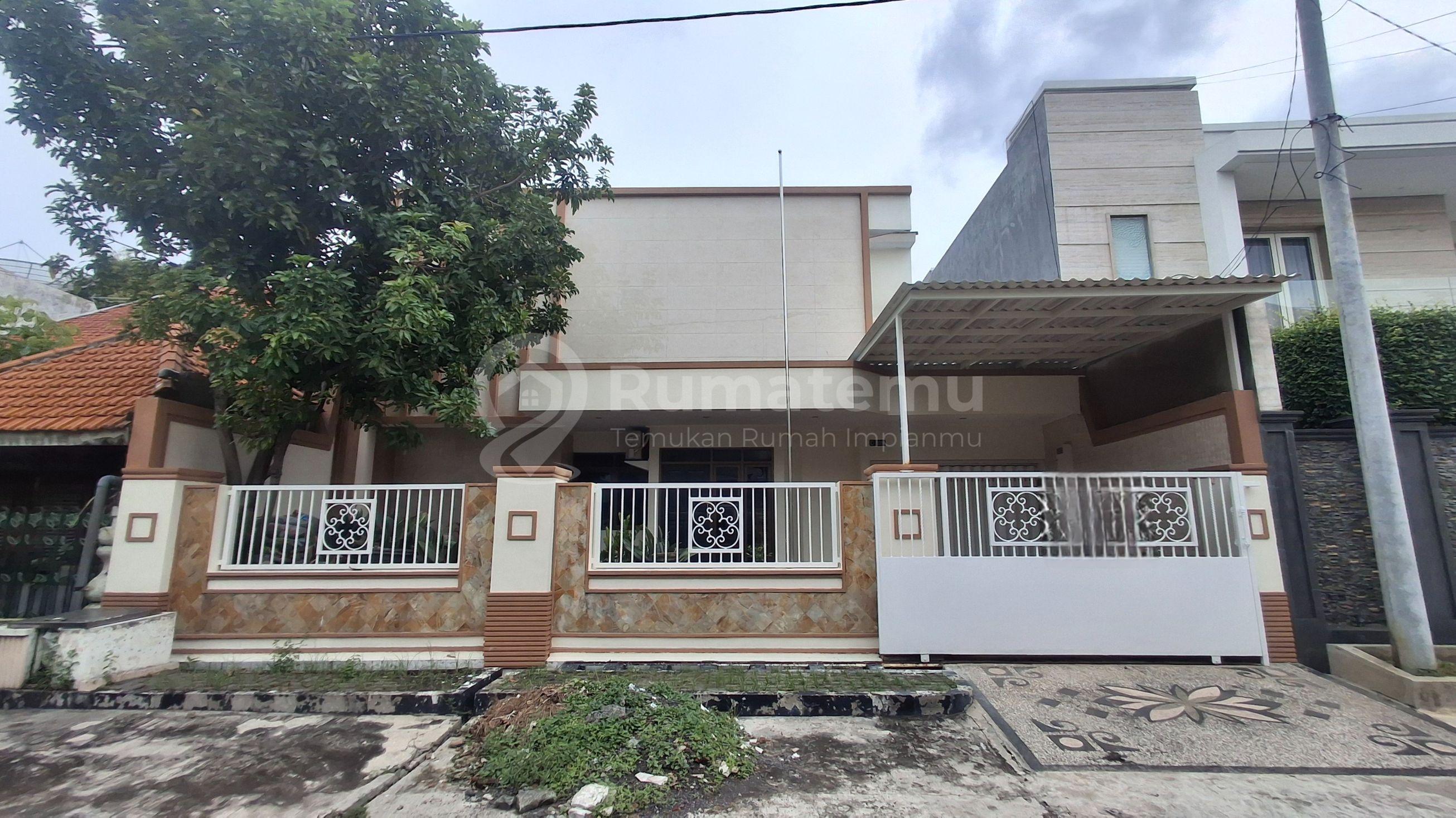 Dijual Rumah Dharmahusada Indah Tengah dekat Mall