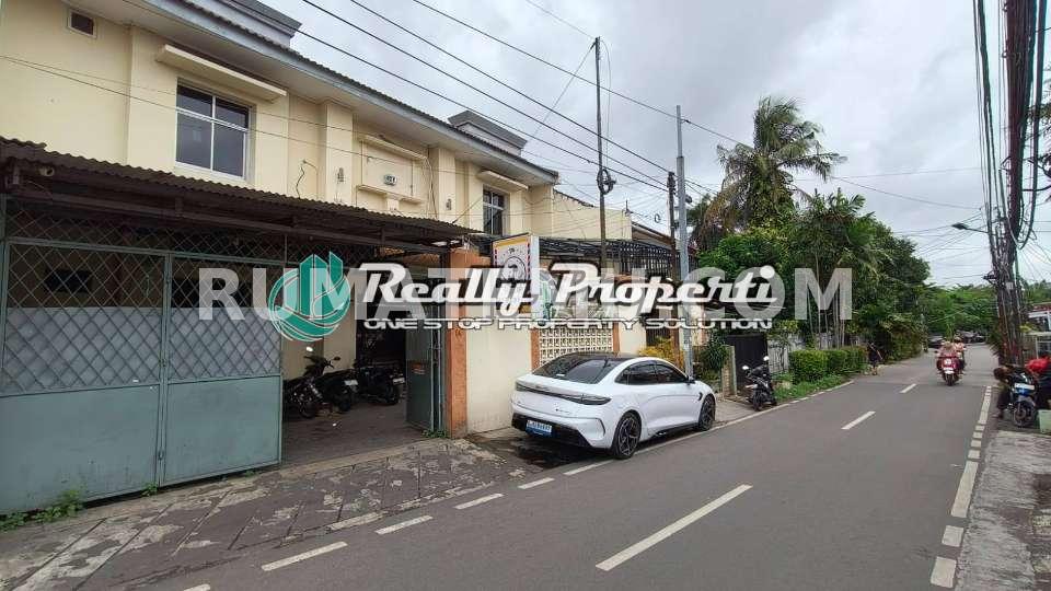 Dijual Tempat Usaha 2 ½ Lantai Lokasi Strategis di Pondok Bambu Jakarta Timur