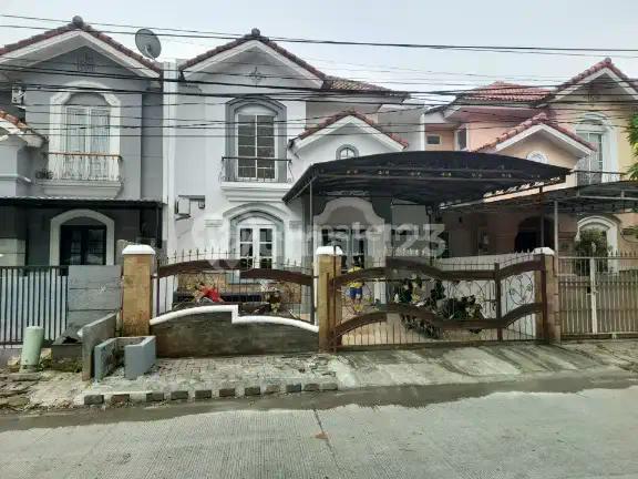 Rumah Nusaloka lokasi strategis siap pakai hadap selatan 4 kamar tidur bisa KPR semua Bank