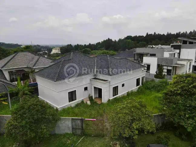 Rumah Dijual Hitung Harga Tanah Free Desain Ada IMB/PBG Lokasi Cluster Sentul City, Bogor