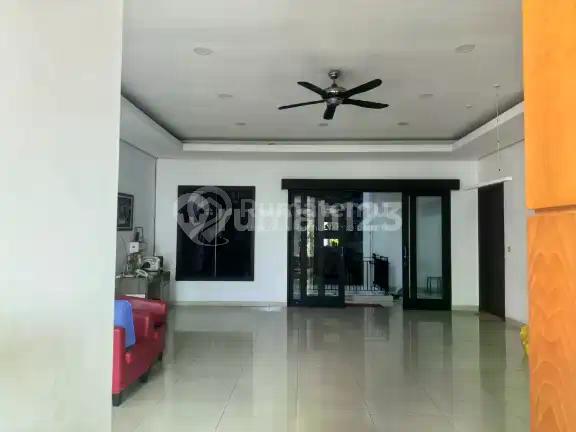 Rumah Murah 3 Lantai di Grisenda Pantai Indah Kapuk Kapuk Jakarta Utara