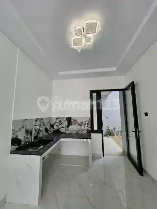 Rumah Baru di Sutera Jelita Alam Sutera Tangerang Serpong Banten