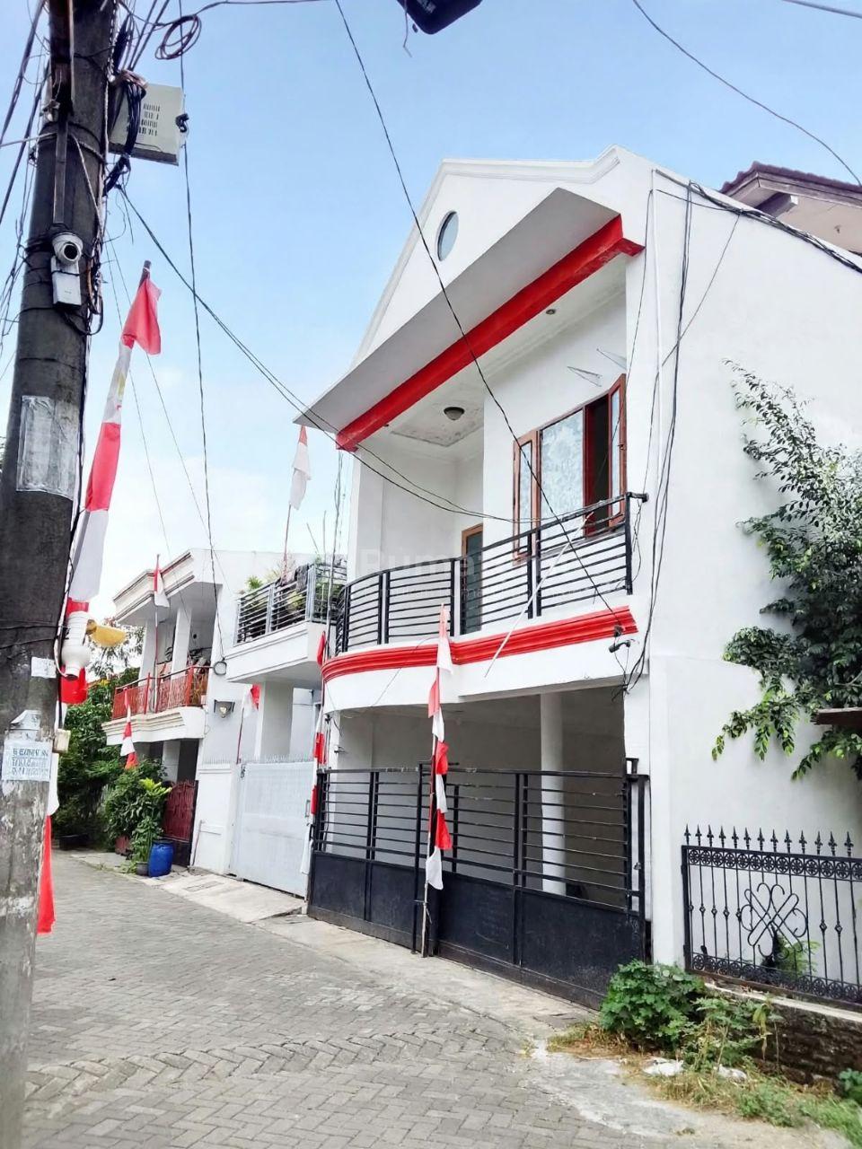 Dijual Rumah Strategis 2,5 Lantai di Bugel Indah Tangerang, Bisa untuk Usaha, Harga Nego