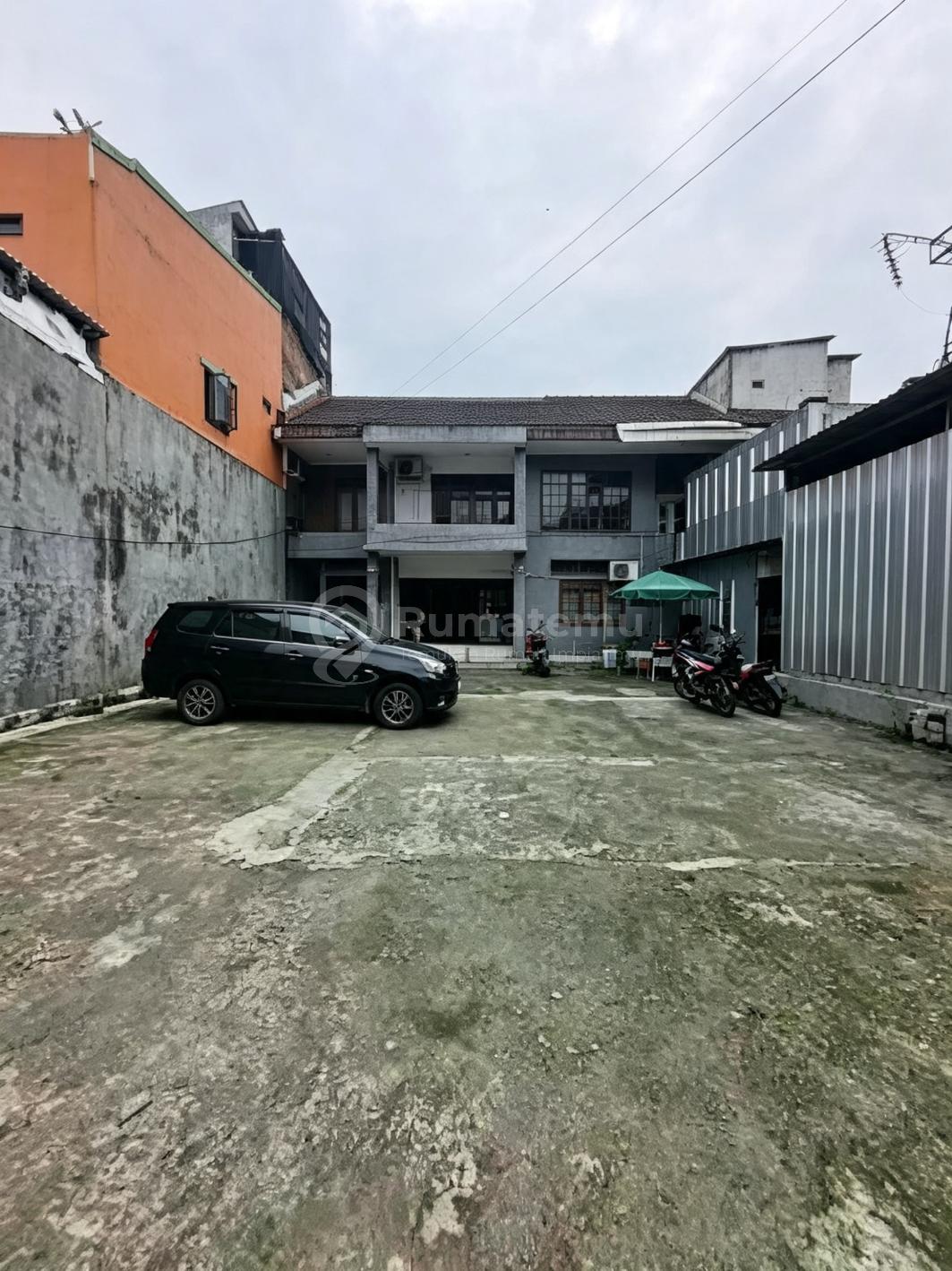 Rumah Lama Hitung Tanah Di Terogong Jaksel
