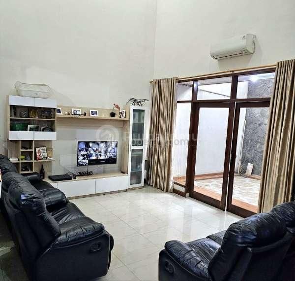 Jual Rumah Taman Holis Indah Dekat Taman Kopo Indah Bandung