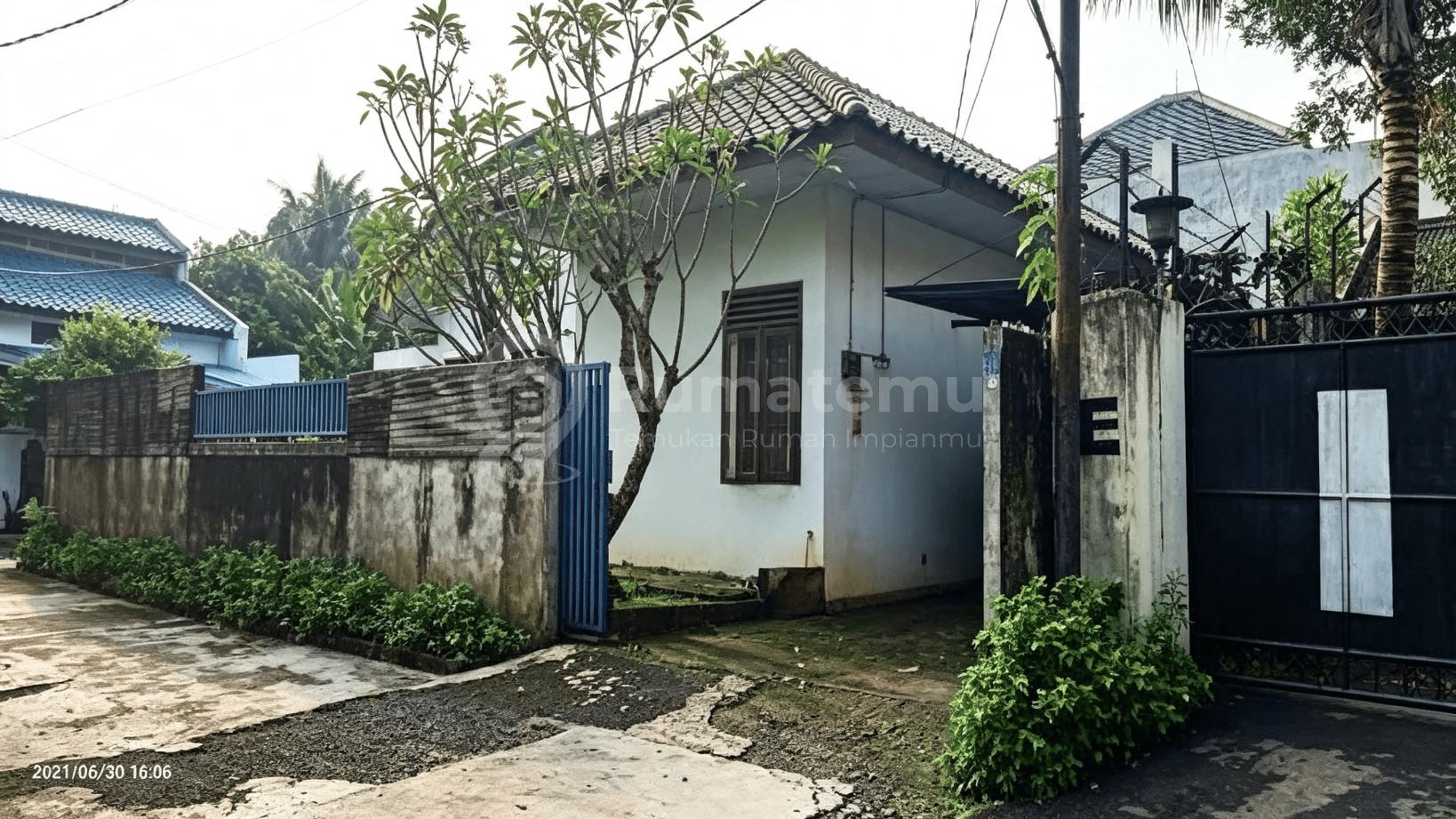 Dijual rumah Bangunan full bata merah di Cinere, Gandul, Depok