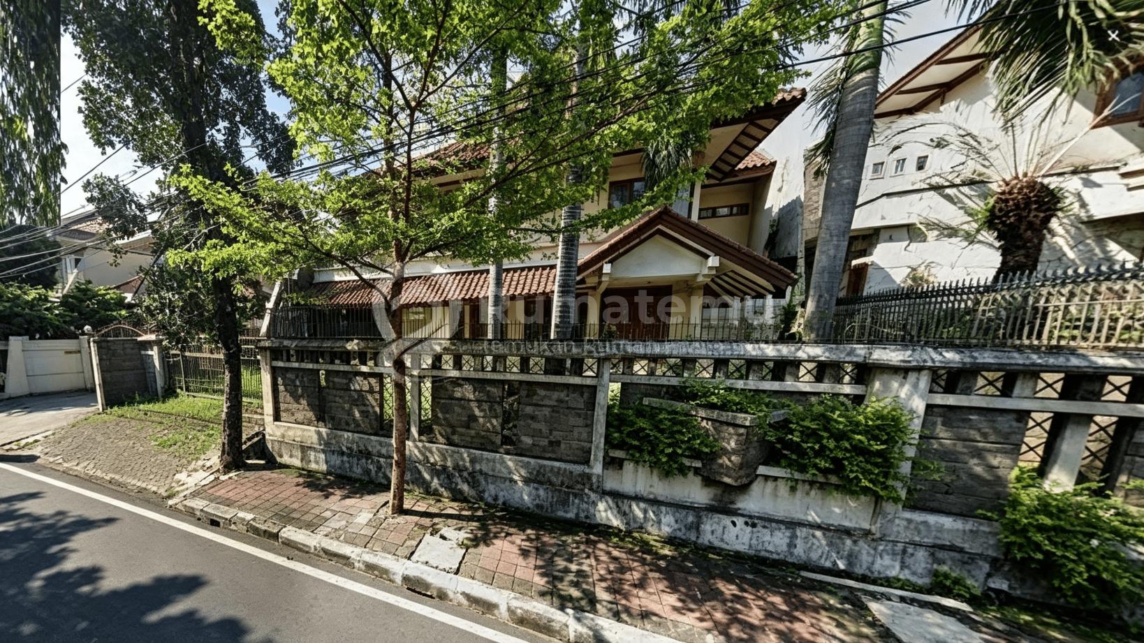 Dijual rumah modern di Puri Indah, Kembangan Selatan, Kembangan